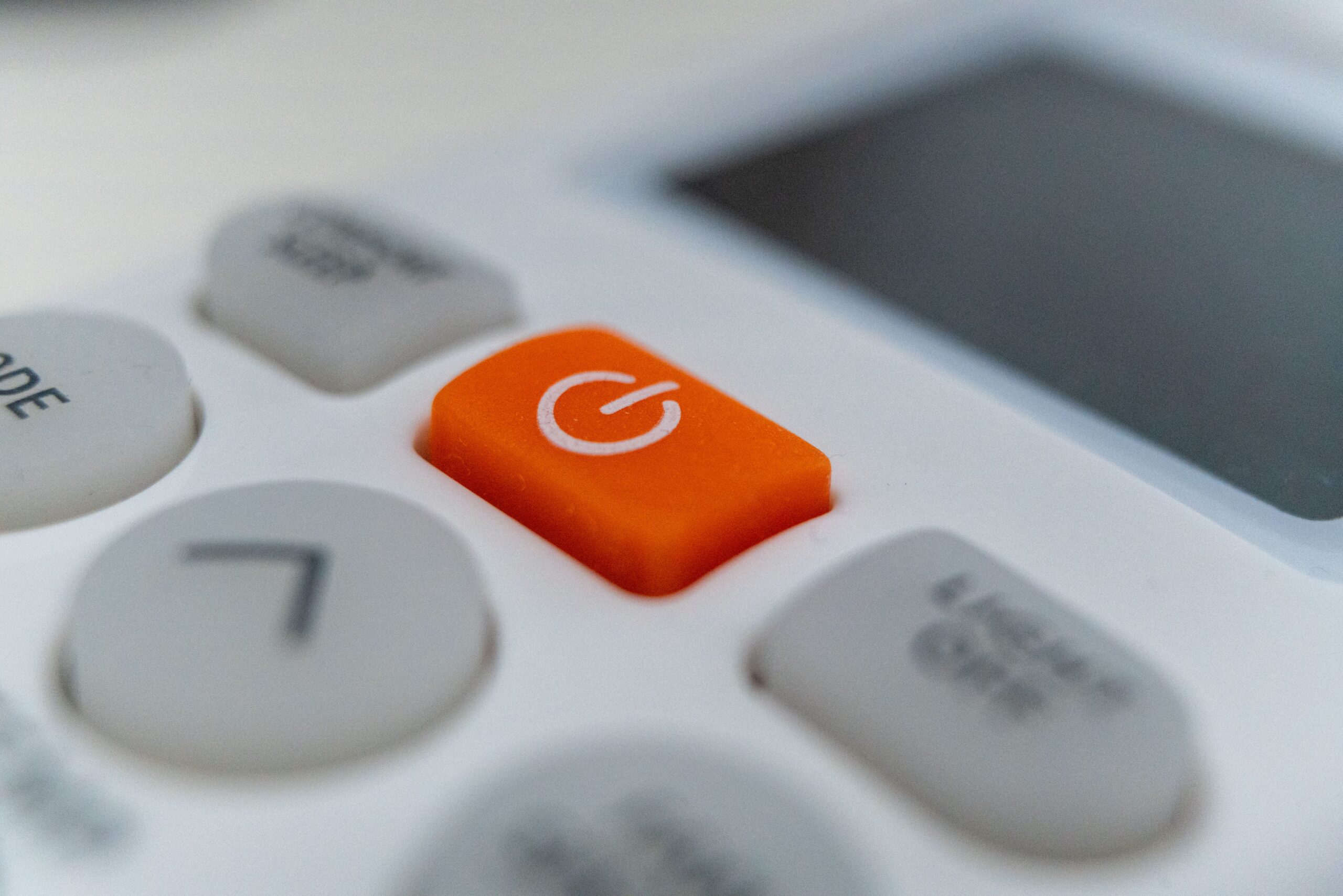 What All Those Symbols and Buttons on Your Heat Pump Remote Actually Mean