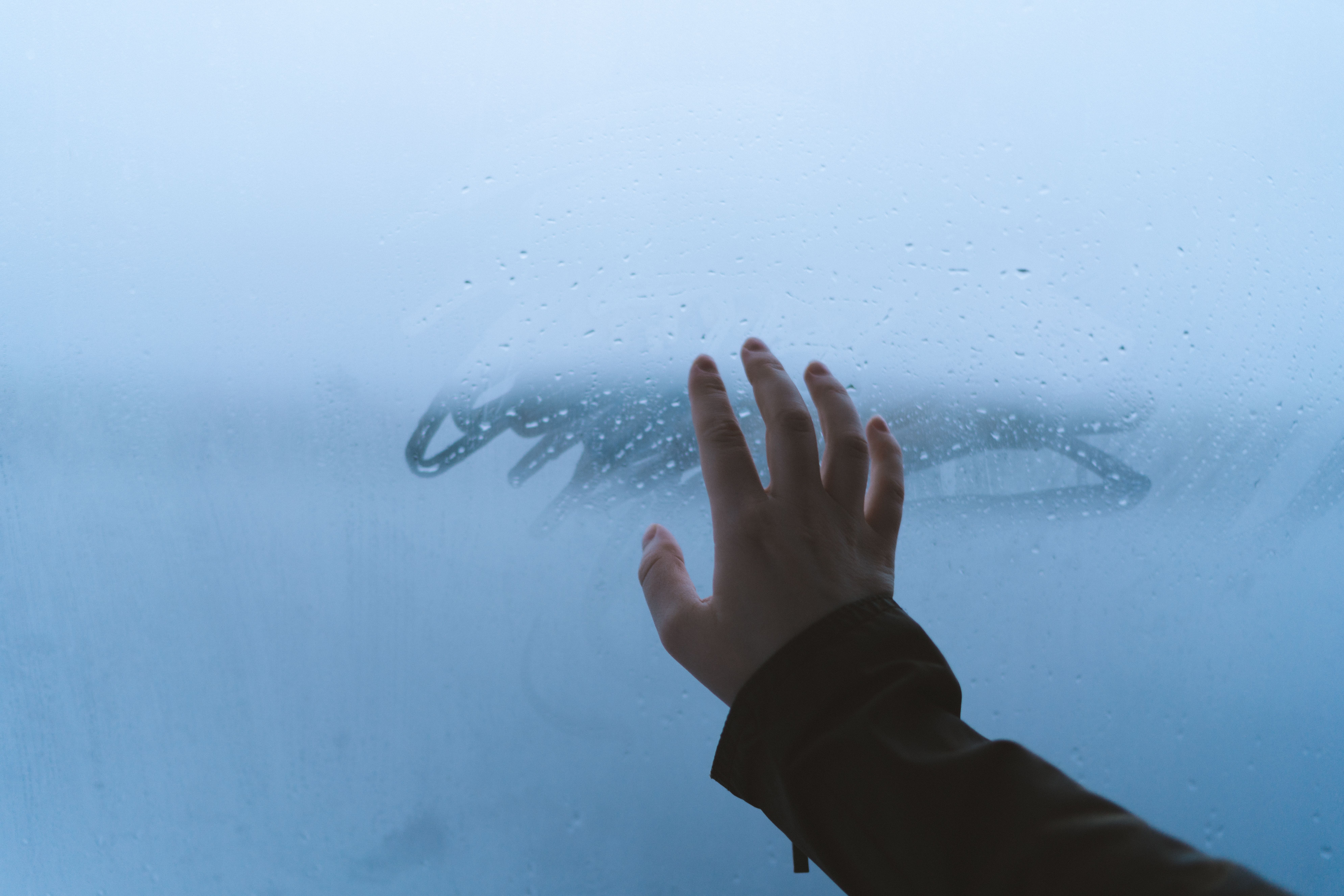 Why Your Windows Fog Up, and How a Heat Pump Dries the House Out